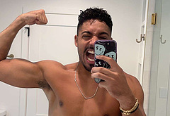 Michael Evans Behling shirtless and underwear pics