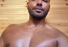 Michael Evans Behling shirtless and underwear pics