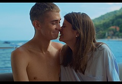 Felix Sandman frontal nude and sex scenes