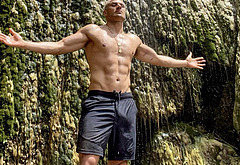 Chris Appleton shirtless and sexy pics