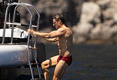 Chris Appleton shirtless and sexy pics