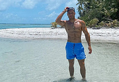 Chris Appleton shirtless and sexy pics