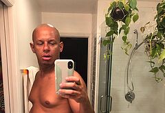 Eric Andr uncensored nude and underwear shots