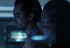 Richard Harmon shirtless in The 100 4-09 DNR