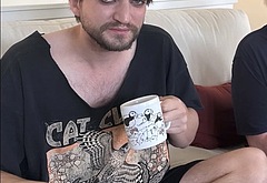 Richard Harmon shirtless and sexy pics