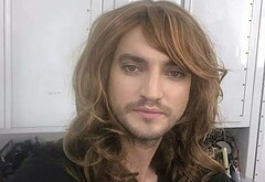 Richard Harmon shirtless and sexy pics