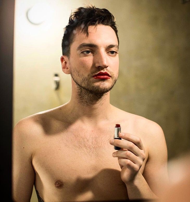 Richard Harmon nude