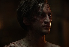 Richard Harmon shirtless in The 100 3-07 Thirteen
