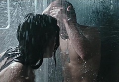 Jussie Smollett nude shower scenes in Alien Covenant
