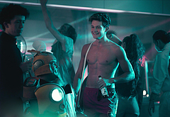 Damian Hardung nude and sex movie scenes