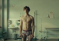 Damian Hardung nude and sex movie scenes