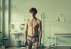 Damian Hardung nude and sex movie scenes