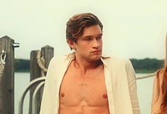 Damian Hardung shirtless in Maxton Hall 1-04 The Moment Of Truth