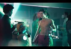 Damian Hardung shirtless in How To Sell Drugs Online 3-05 To make amends maybe be friends
