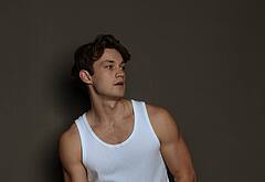 Damian Hardung nude and erotic photos