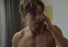 Damian Hardung shirtless in Softies 1-01 Episode 1 1