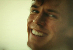 Sam Claflin nude scenes in Vanished