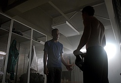 Michael Johnston shirtless in Teen Wolf 5-13 Codominance