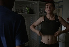 Michael Johnston shirtless in Teen Wolf 5-13 Codominance
