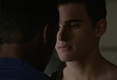 Michael Johnston shirtless in Teen Wolf 5-13 Codominance