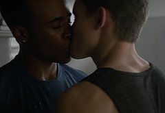 Michael Johnston shirtless in Teen Wolf 5-13 Codominance