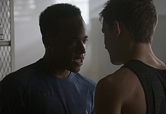 Michael Johnston shirtless in Teen Wolf 5-13 Codominance