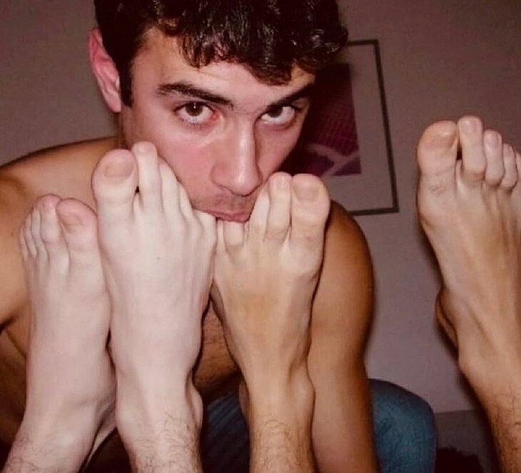 Michael Johnston shirtless and erotic gay pics
