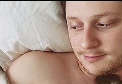 Noah Reid shirtless andcock bulge pics