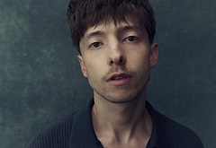 Joe Bird shirtless and sexy photos