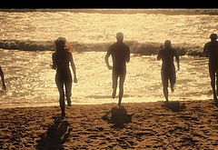 Benjamin Bratt nude in Mother Of The Bride