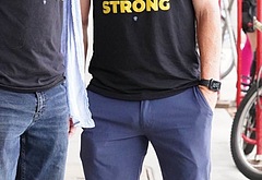 Shawn Hatosy nude and dick bulge pics