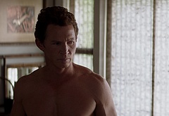 Shawn Hatosy nude in Animal Kingdom