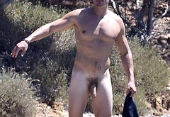 Orlando Bloom frontal nude pics