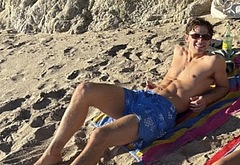 Igby Rigney naked and underwear pics