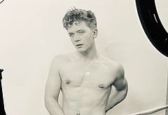 Igby Rigney naked and underwear pics