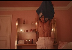 Igby Rigney nude and gay sex scenes in The Shards
