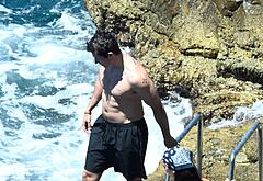 Callum Turner shirtless pics