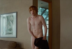 Domhnall Gleeson nude in Crash Pad