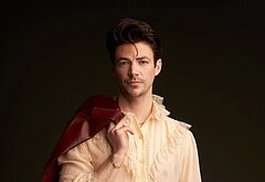 Grant Gustin nude and cock bulge pics