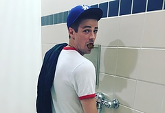 Grant Gustin nude and cock bulge pics
