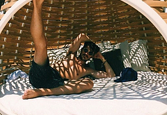Grant Gustin nude and cock bulge pics