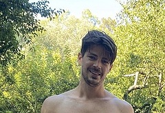 Grant Gustin nude and cock bulge pics