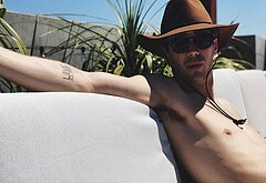 Grant Gustin nude and cock bulge pics