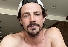 Grant Gustin nude and cock bulge pics