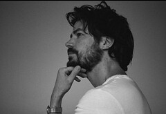 Grant Gustin nude and cock bulge pics