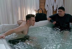 Nolan Gould shirtless in Modern Family 11-10 The Prescott