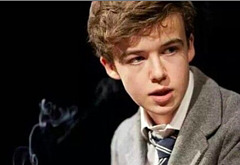 Alex Lawther shirtless and sexy pics