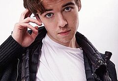 Alex Lawther shirtless and sexy pics