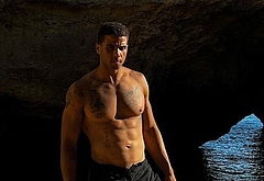 Mason Gooding nude and dick bulge photos