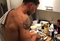 Mason Gooding nude and dick bulge photos